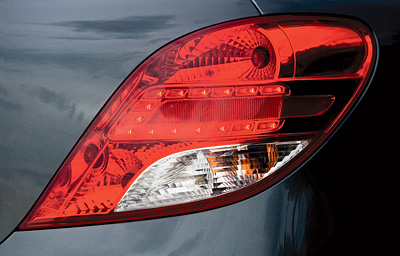 『New２０７』プジョー広島に到着！