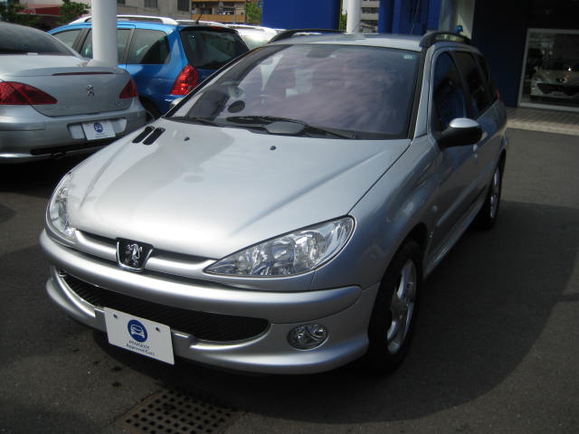 新入りプジョー