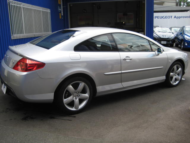 認定中古車情報　その１　～優雅～