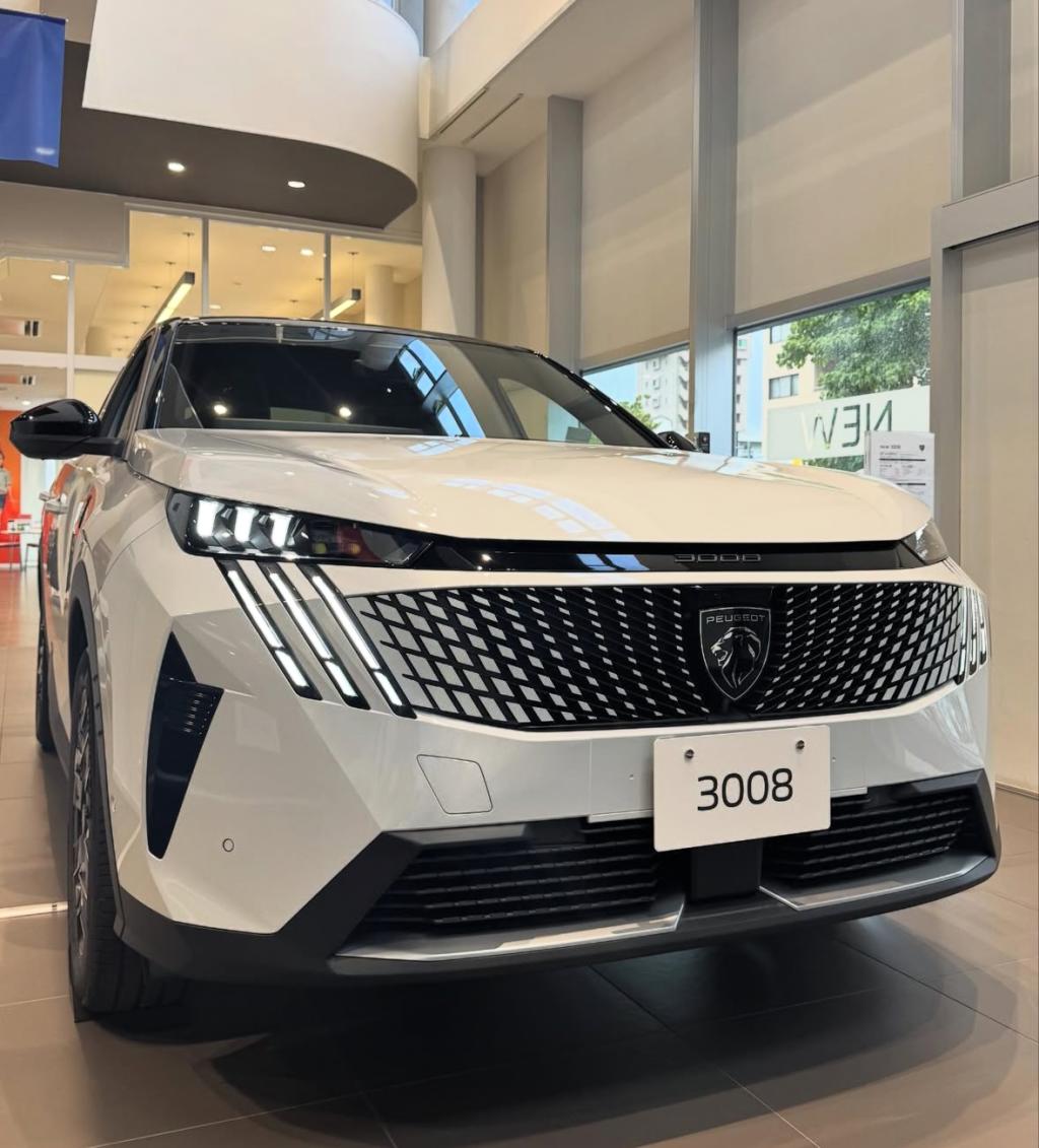 【　ＮＥＷ　3008 DEBUTフェアのお礼　】