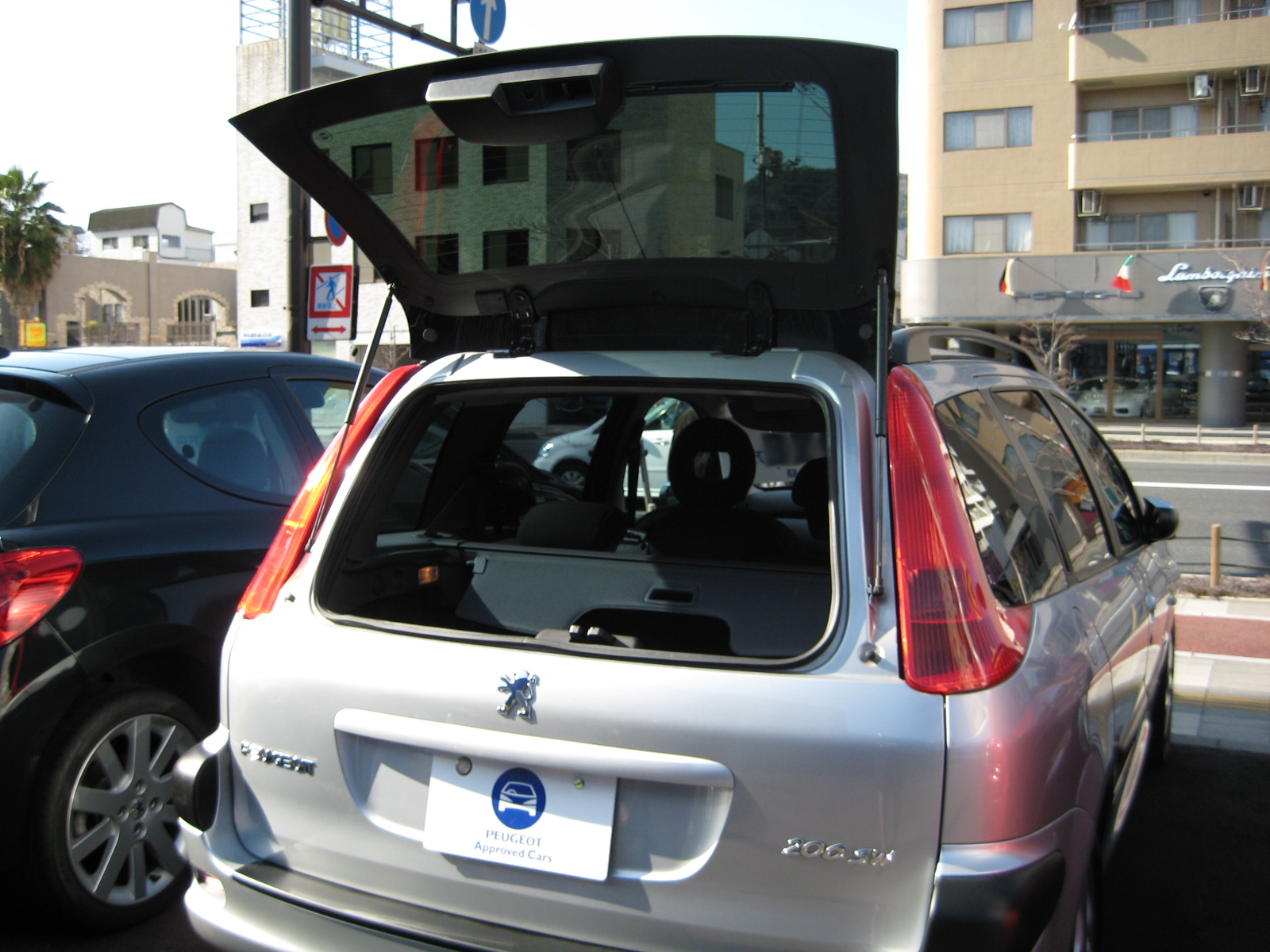 認定中古車★入荷情報★