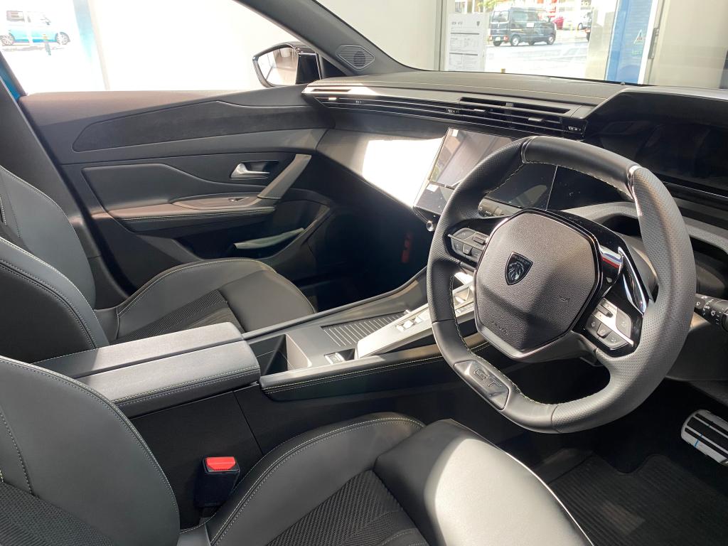 【　PEUGEOT　408　デビューフェア　開催中　】