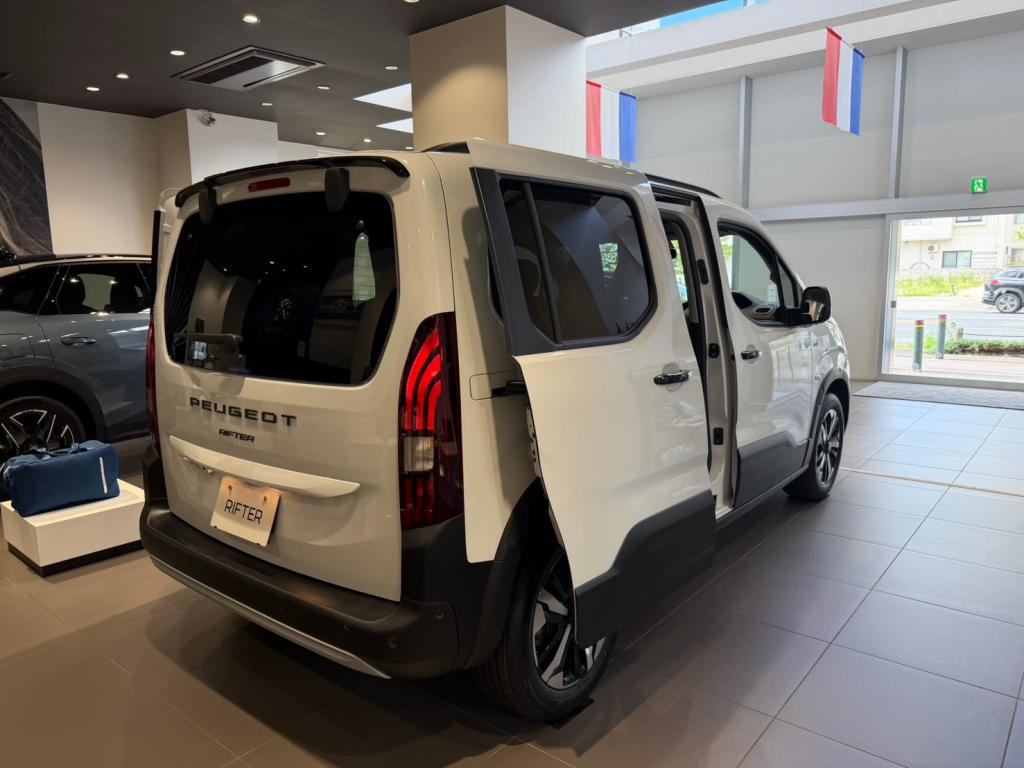 RIFTER展示車入れ替えしました！（カラーチェンジ）